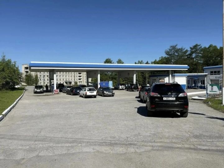 В Советско‑Гаванский и Ванинский районы доставят 65 тонн бензина