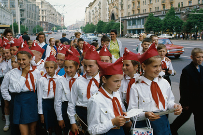 «33 факта про советское детство, после которых ностальгия треснет» - видео набрало миллионы  📷
