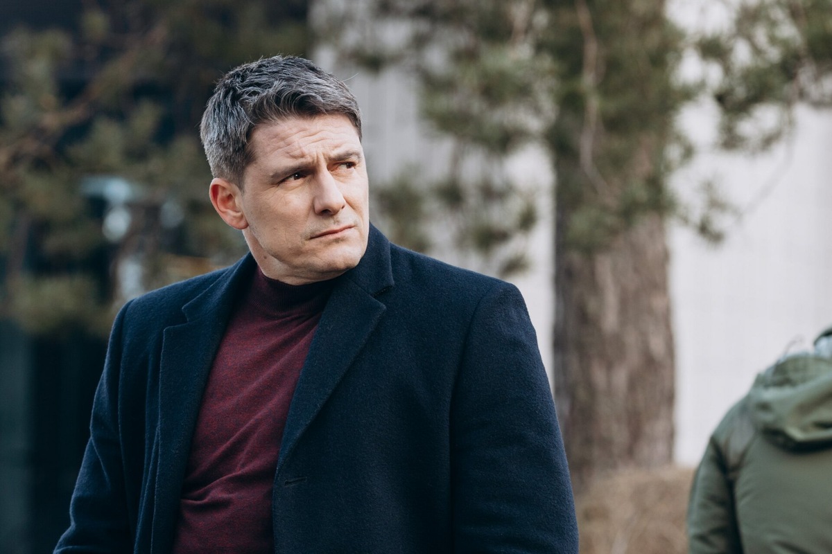 Кадр из сериала Невский