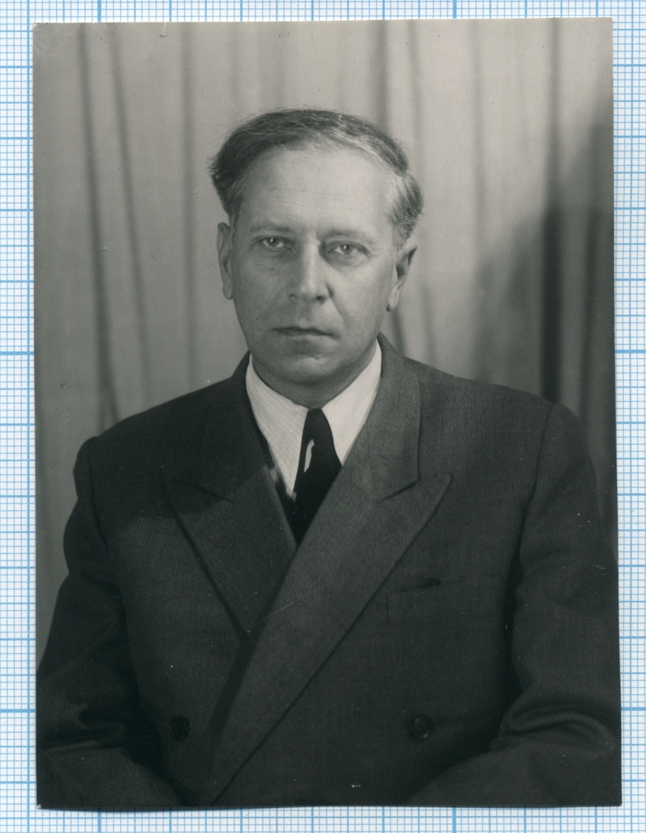 Д.С. Лихачев в конце 1930-х годов - ПМ-КП-1528-2