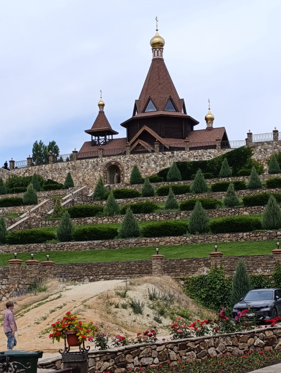 Церковь 
