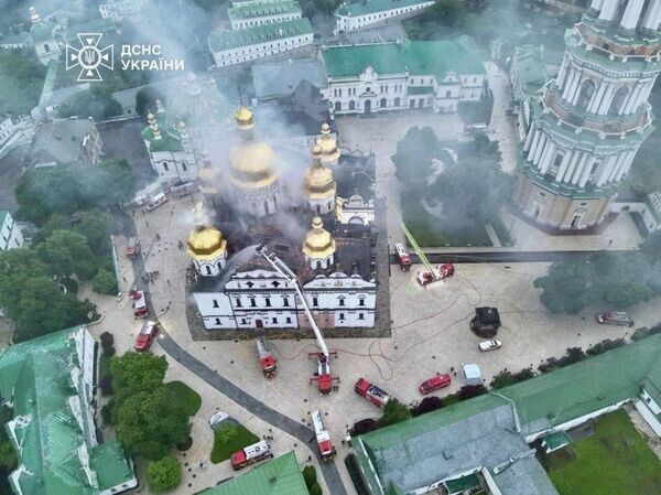   © REUTERS / STATE EMERGENCY SERVICE OF UKRAINE