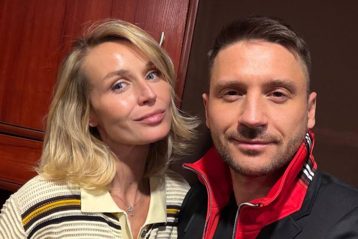    Сергей Лазарев и Полина Гагарина Социальные сети