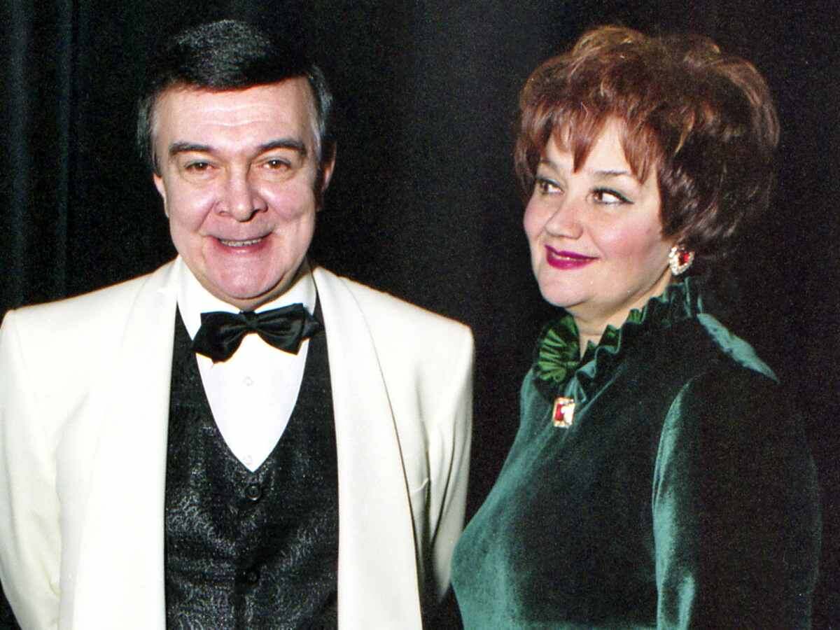 Муслим Магомаев (1942-2008гг.) и его супрга, оперная певица Тамара Синявская( род.1943г.)