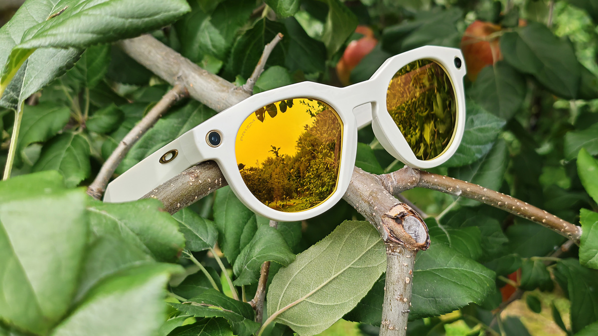 Фото: Android Central / Oakley Meta HSTN.