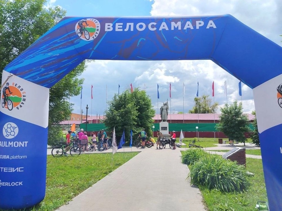    12 июня в Самарской области стартовала многодневная спортивно-туристическая гонка «Тур по краю» Александра ТАЙБАТРОВА