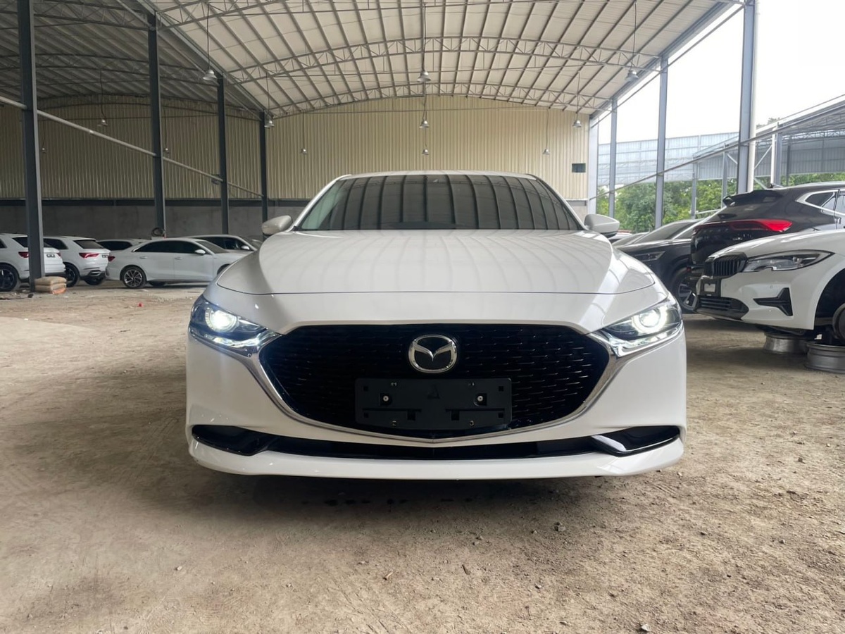 Mazda 3 Axela