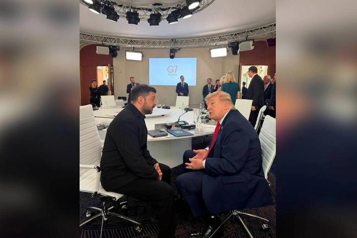 Главарь Незалежной пообщался с Трампом на саммите G7 во Франции. Фото © Telegram / Zelenskiy / Official