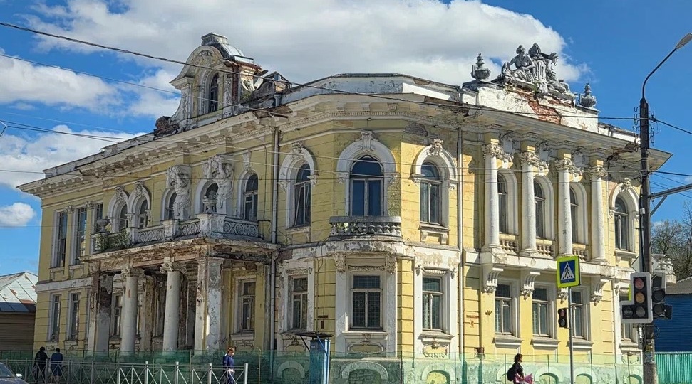Бежецк - бежать туда или оттуда?