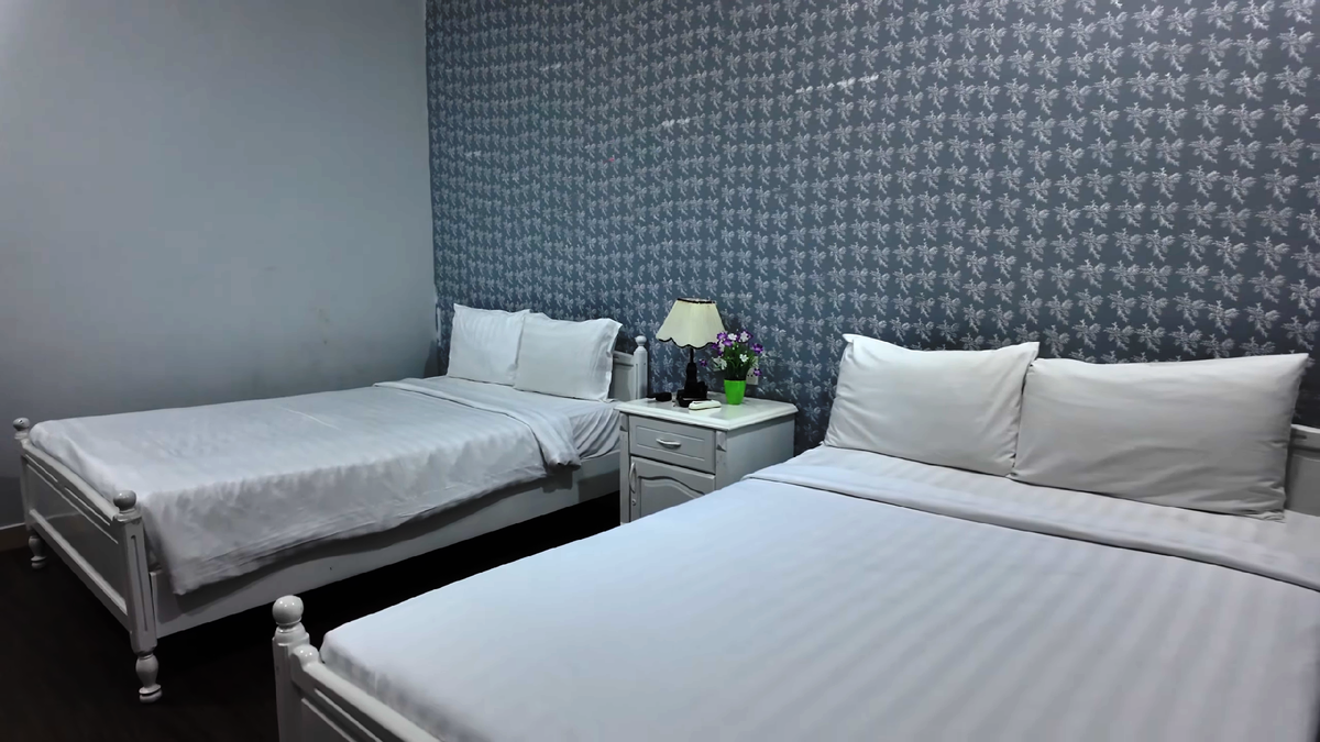 Номер в отеле в самом центре Нячанга
