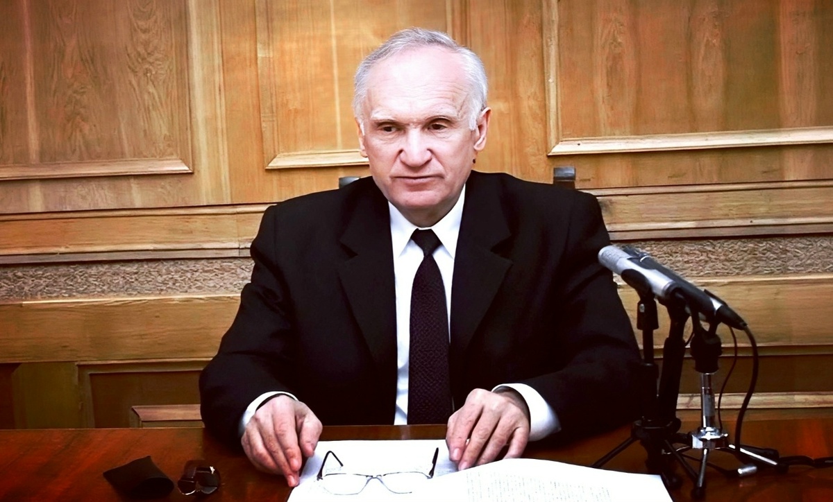 Алексей Ильич Осипов — учёный-богослов, педагог, доктор богословия, заслуженный профессор Московской Духовной Академии и Семинарии, писатель, публицист, проповедник.
