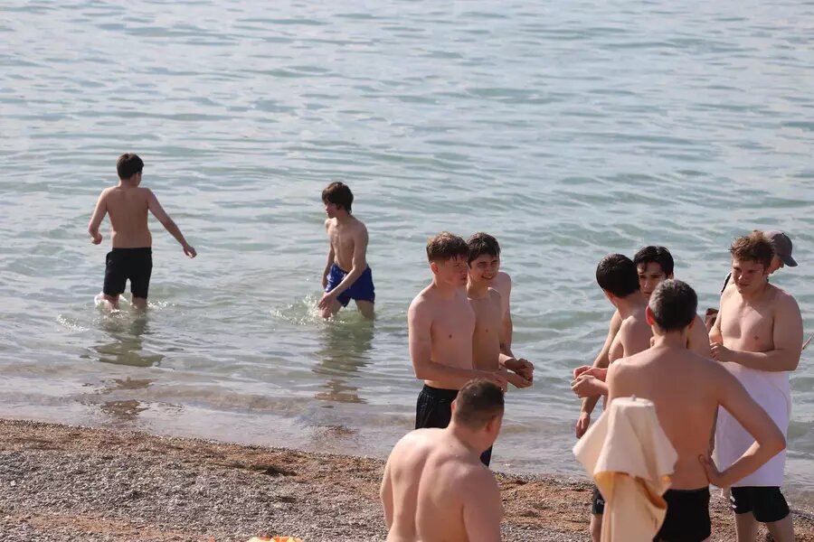 Листайте вправо, чтобы увидеть больше изображений