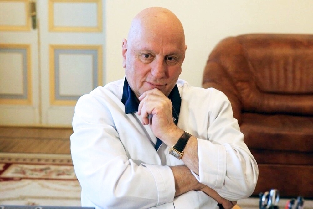    Президент Склифа сделал более 500 пересадок печени, 100 сердца, 1300 пересадок почек. / Аркадий Колыбалов/ РГ