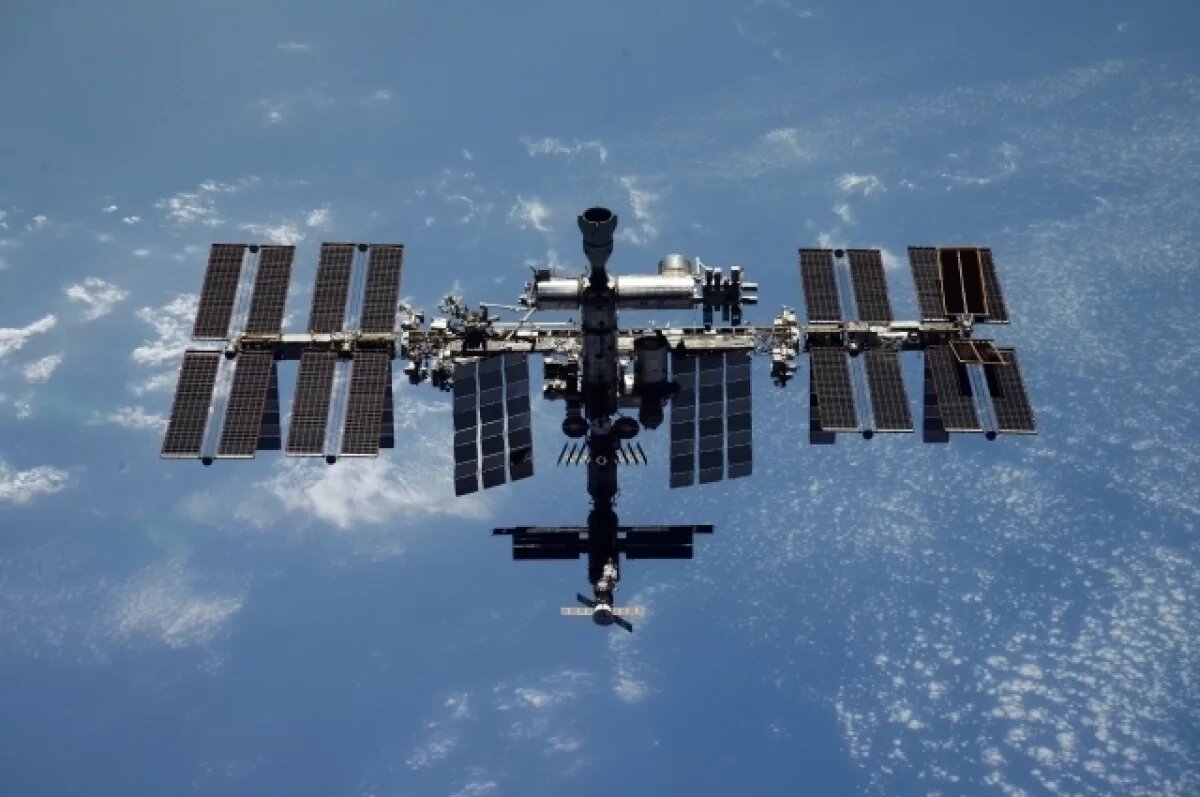    Корабль Cargo Dragon отстыковался от МКС и приводится в Калифорнии