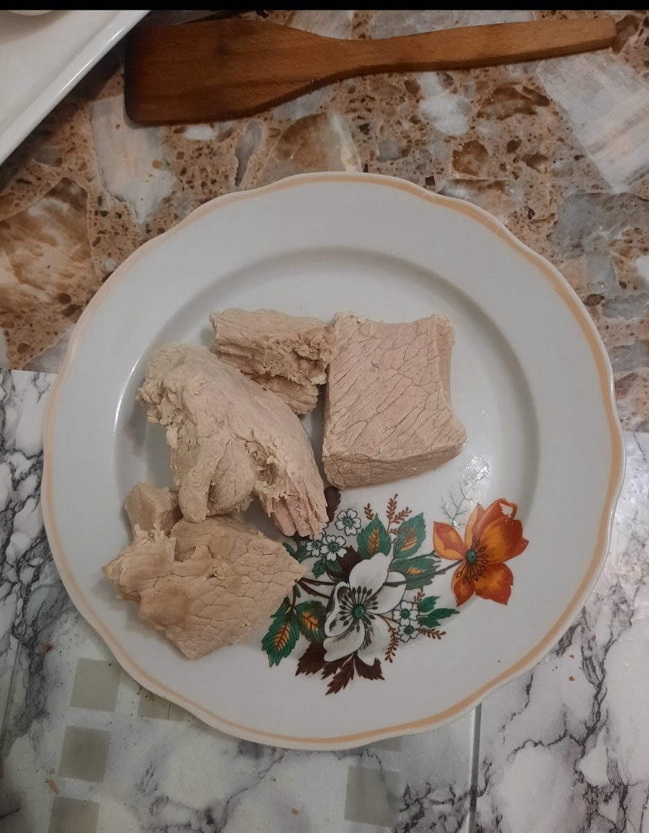 Мясо отварили. Фото автора 