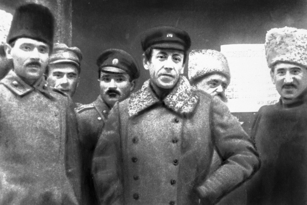    Петлюра (в центре) со своим штабом во времена Директории УНР / Фото: РИА Новости