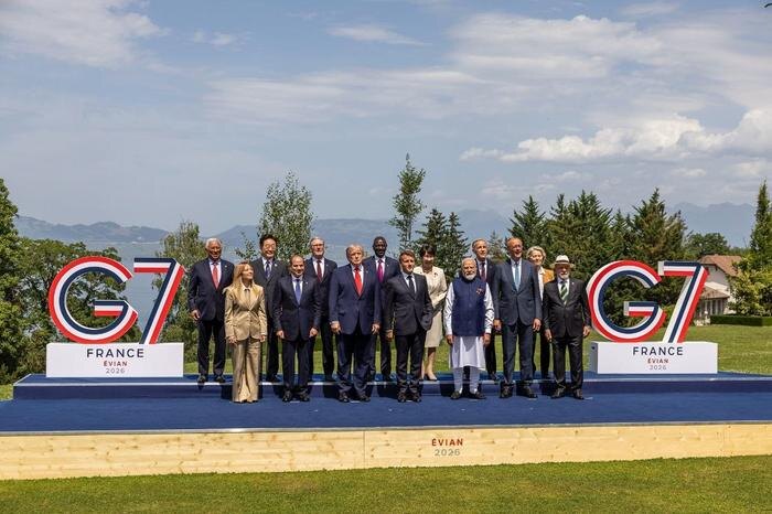 Обложка © Х / G7