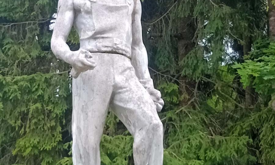 Хоть глазочком заглянуть бы...