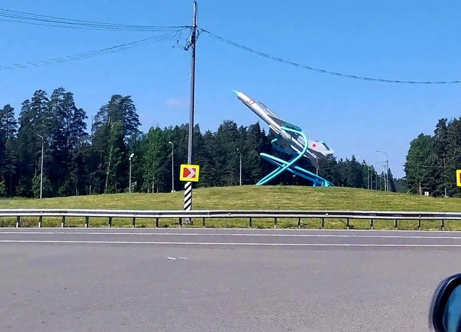 По дороге в Санкт-Петербург.
