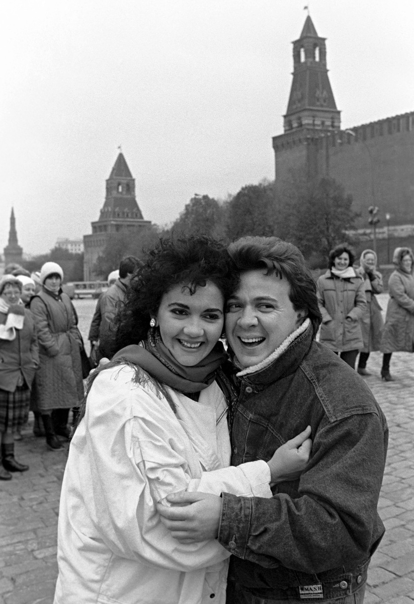    Марина Фиордализо и Пупо на Красной площади, 1985 г. Фото: Александр Сенцов/ТАСС