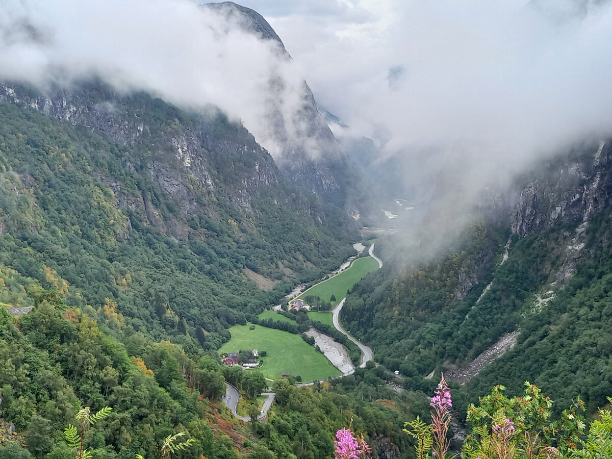 Норвегия. Туманная даль. Фото автора.