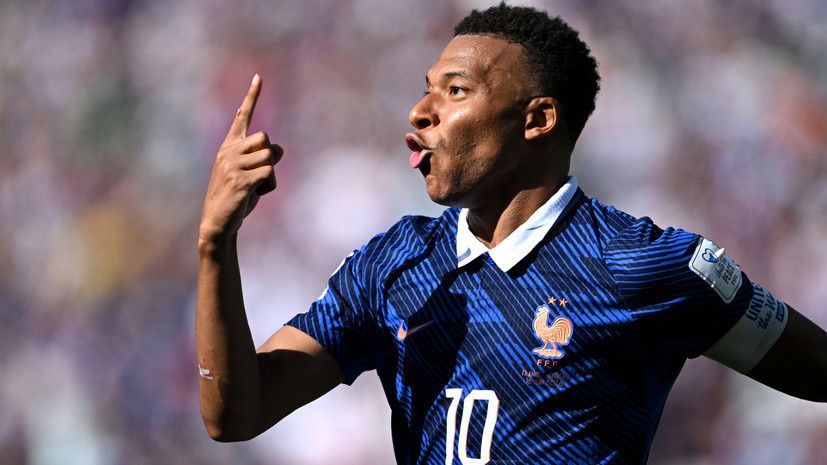     Килиан Мбаппе  Shaun Botterill - FIFA/FIFA via Getty Images