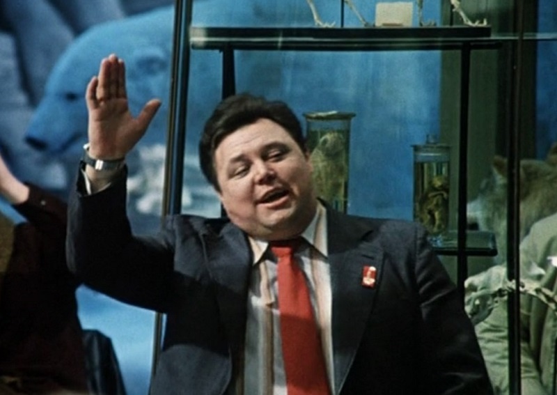 Кадр из фильма «Гараж» (1979). Скриншот.