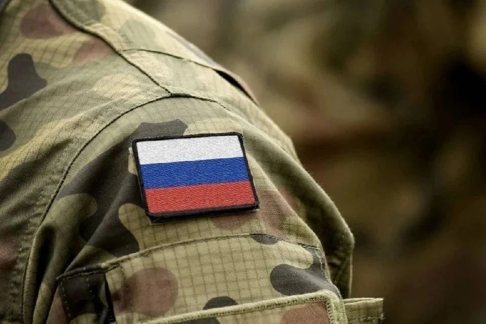    СФ одобрил закон о запрете депортации иностранцев, служивших в ВС РФ Shutterstock