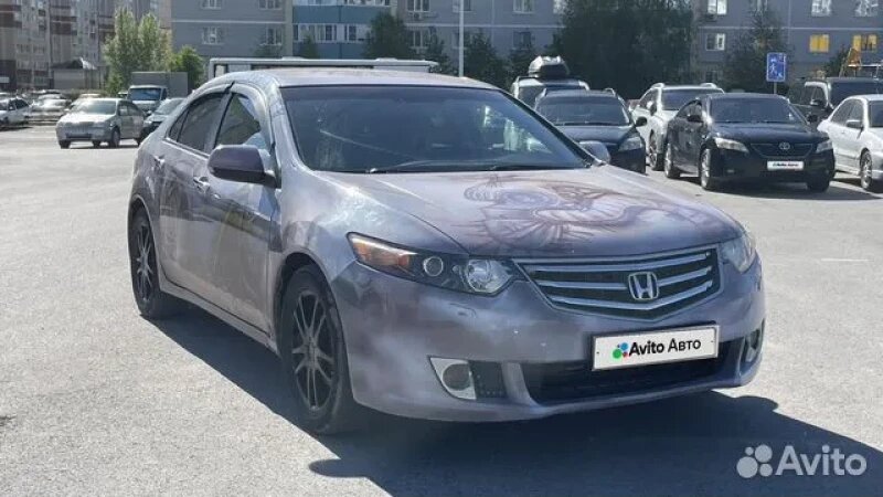     Вызывающую Honda Accord с аэрографией продают в Барнауле за 1,2 млн рублей «Авито»