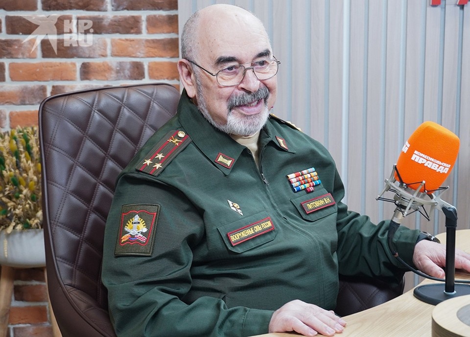    Полковник в отставке Виктор Литовкин. Александр ШПАКОВСКИЙ