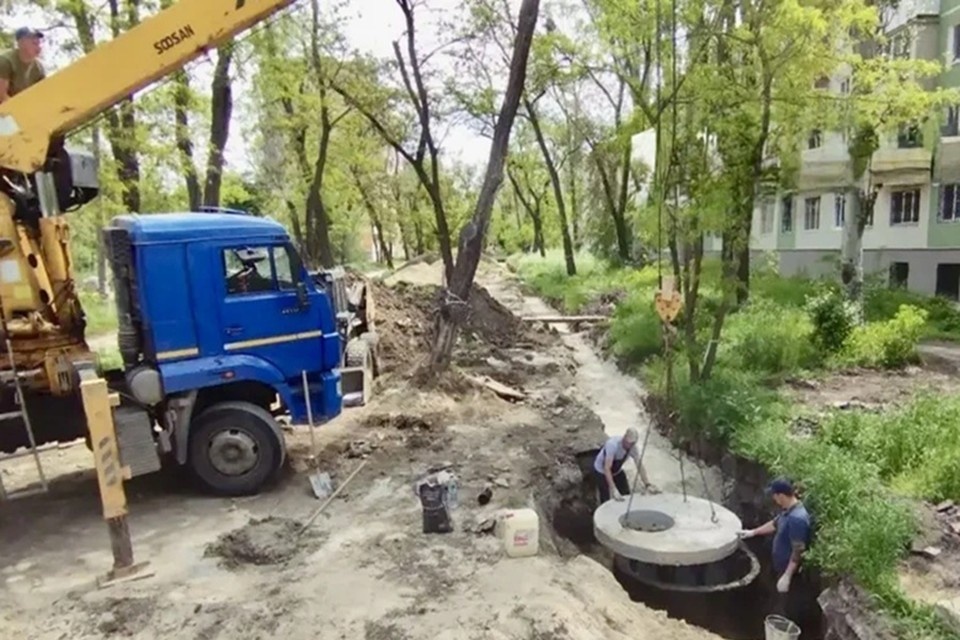    В Мариуполе реконструируют магистральные сети для жилой застройки. Фото: РосКапСтрой