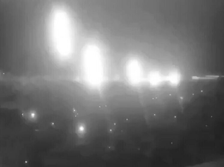     Фото: кадр видео удара "Орешником" по Днепру.