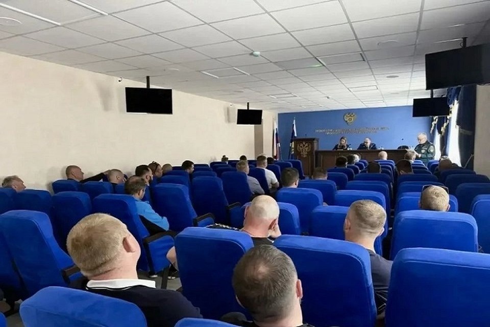    В Мариуполе обсудили безопасность судоходства и эксплуатацию маломерных судов. Фото: АГО Мариуполь