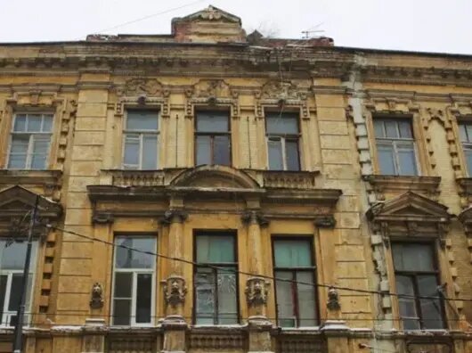 В Доме с ангелами усилили стены и отремонтировали кровлю в рамках противоаварийных работ
