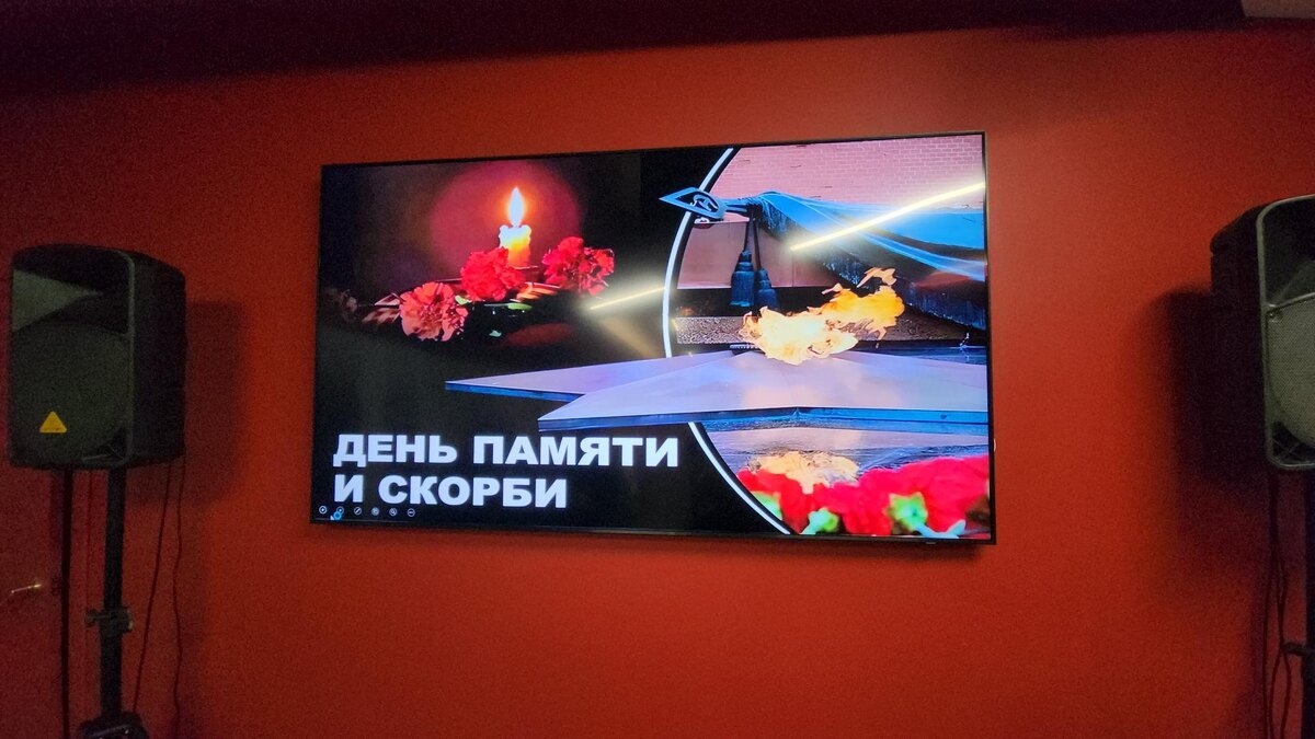     REGIONS / Артем Мишуков