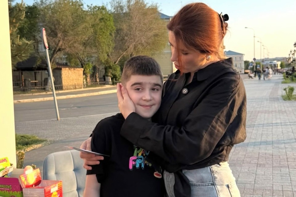    Всего полгода назад Мурсал еще ходил сам. Фото: предоставлено «КП»