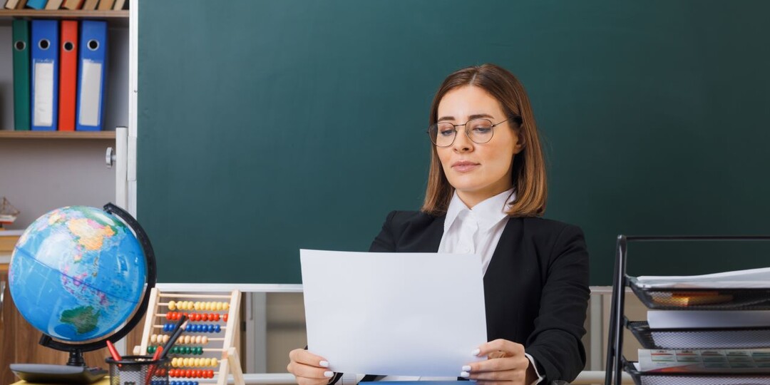 Учителя, которые отправляют 1 отчёт в неделю, быстрее получают премии. Проверено на себе