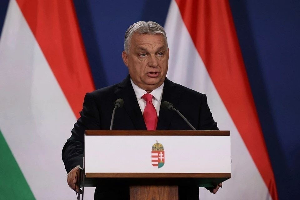    Орбан назвал ошибкой начало переговоров о приеме Украины в ЕС REUTERS