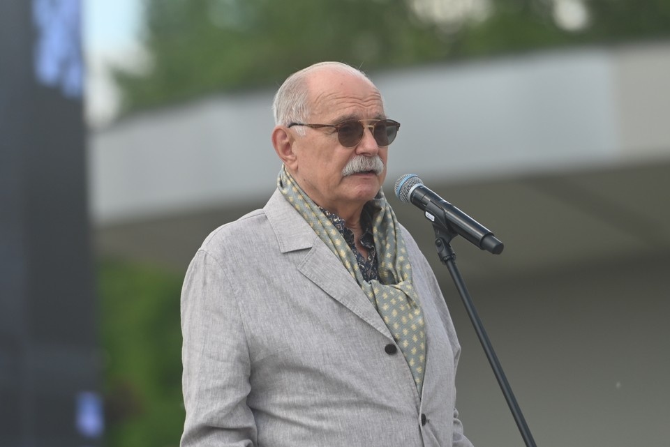    Народный артист РСФСР, режиссер Никита Михалков Ольга ЮШКОВА