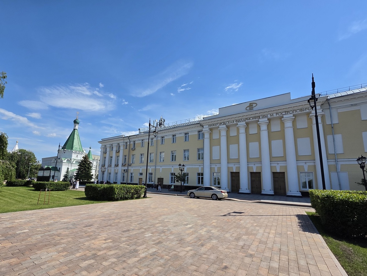 здание Присутственных мест