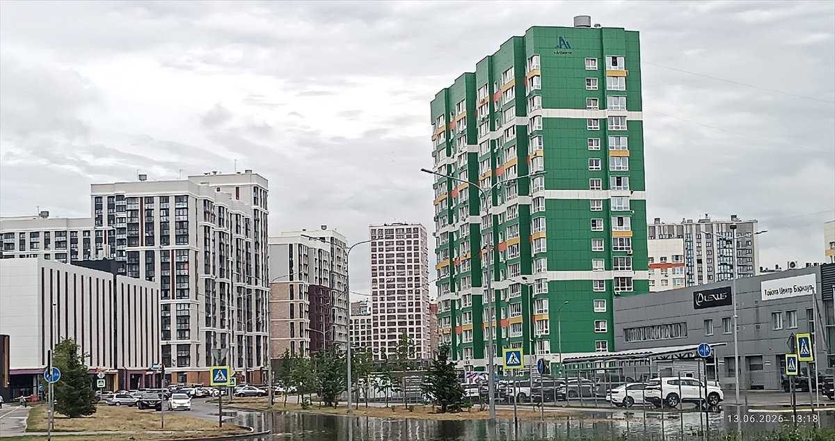 Где-то на просторах моего города. Фотография автора, июнь 2026 года