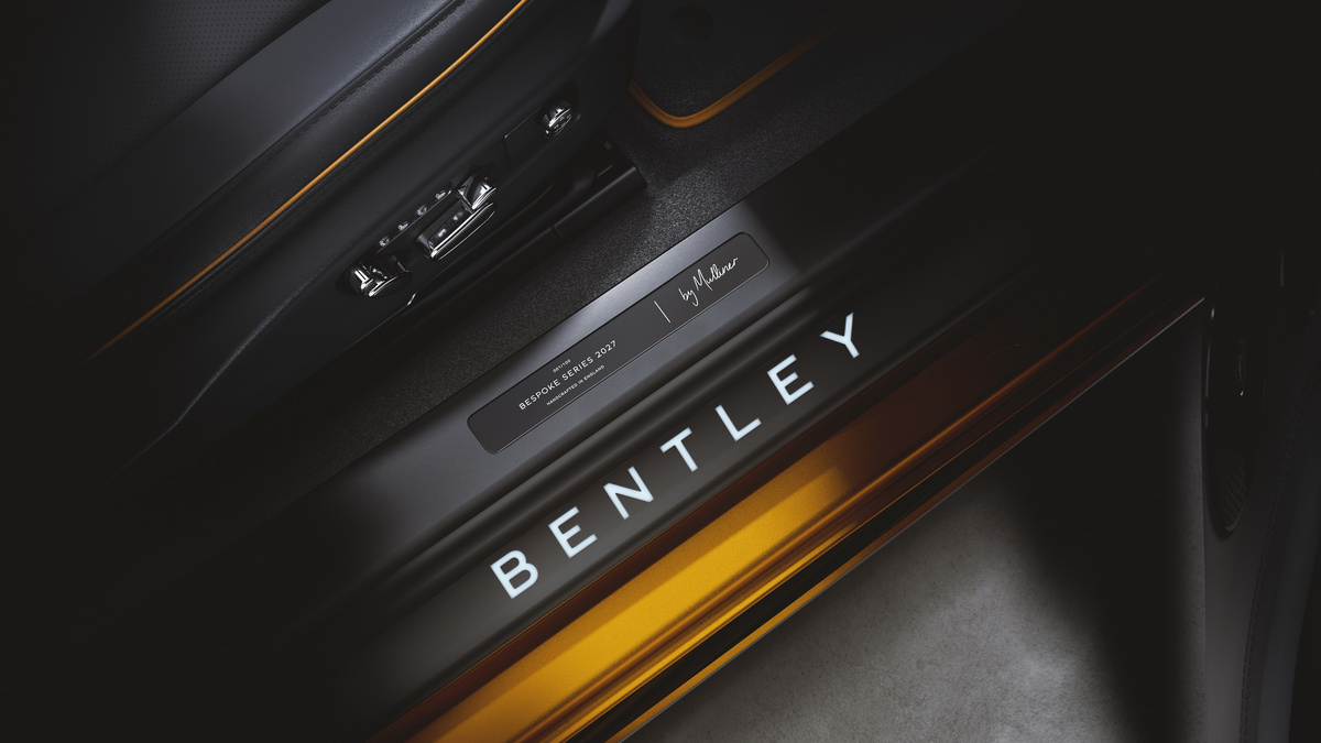    Bespoke Series by Mulliner   
Bentley