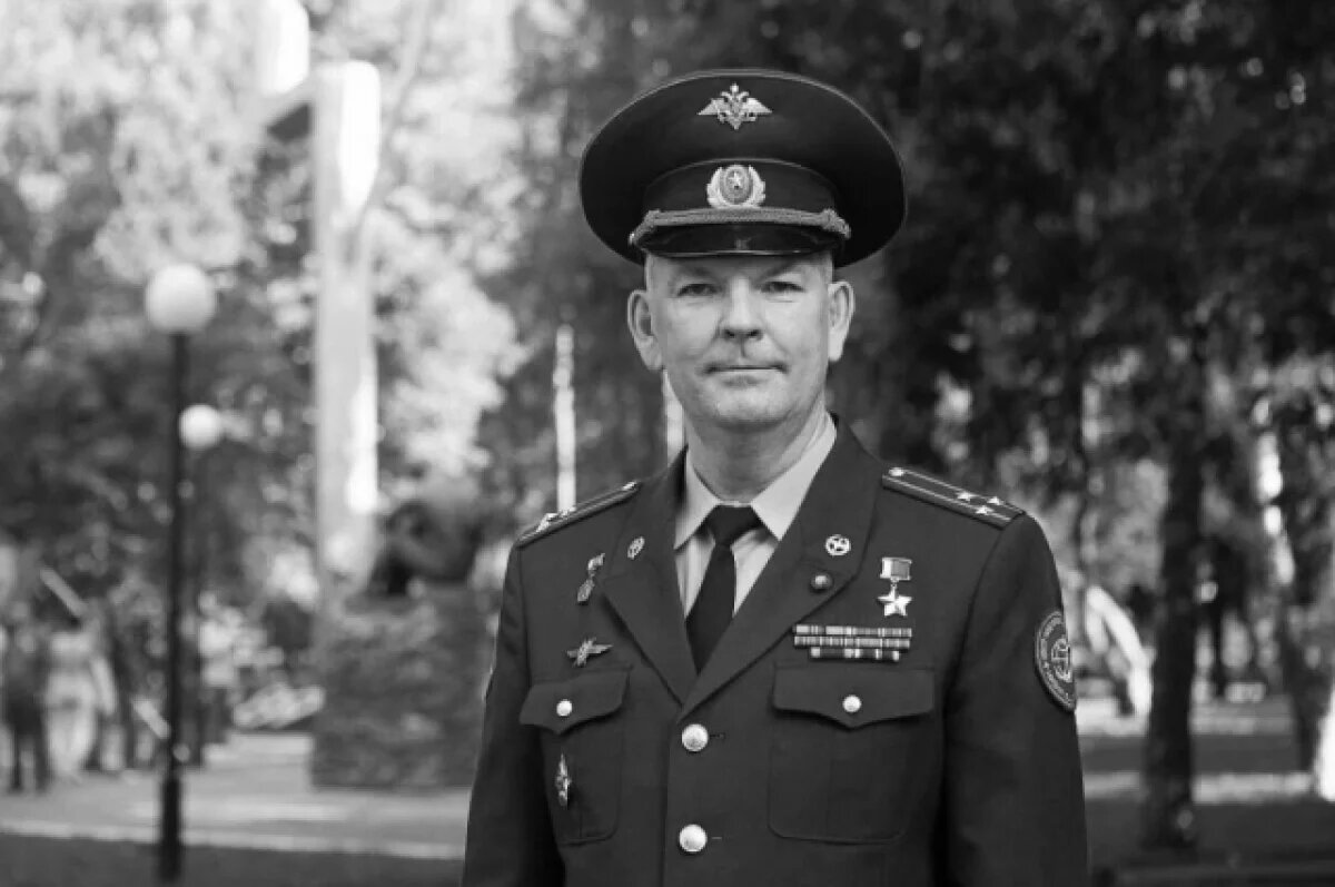    Смерть Александра Самокутяева стала неожиданностью.