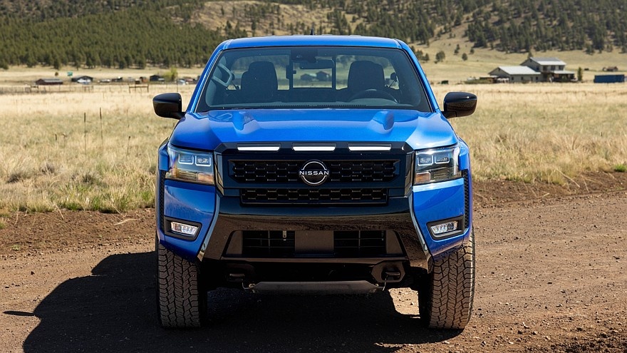    На фото: Nissan Frontier Sport Edition