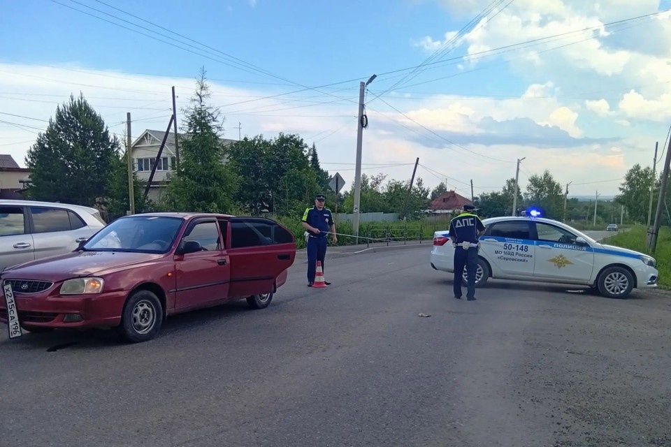    Мальчик пытался пересечь перекресток на велосипеде, когда его сбила машина. Фото: Госавтоинспекция Свердловской области