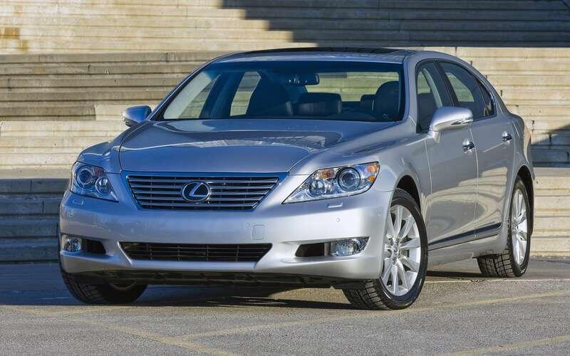 Lexus LS 460📷
