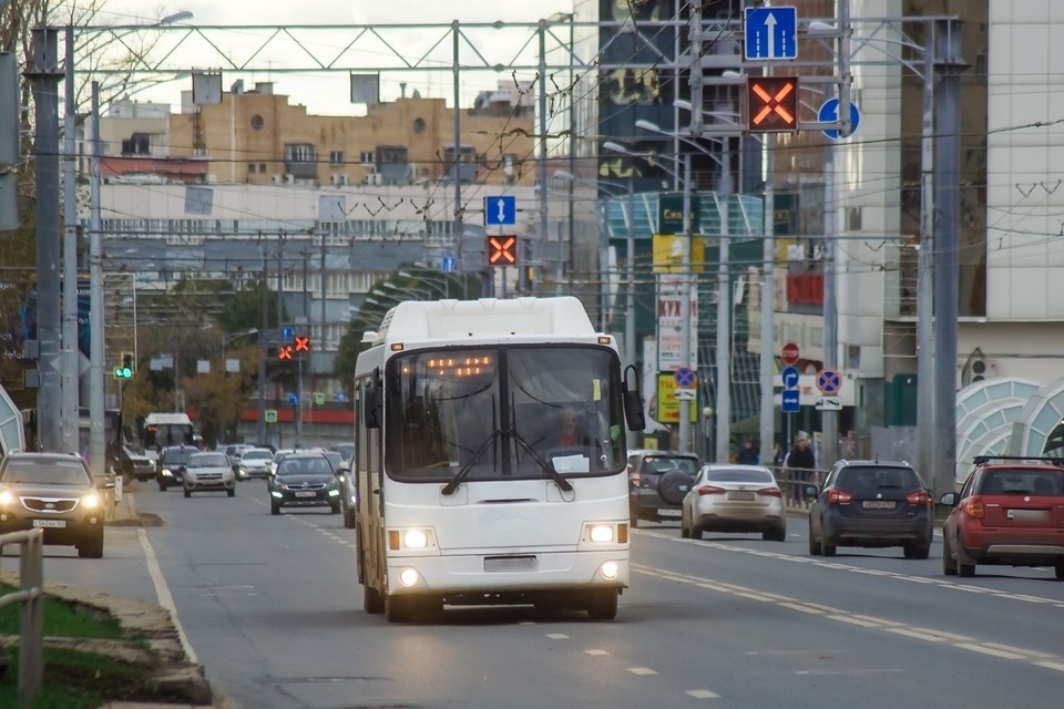    С 8 июня на маршруте работают 25 автобусов, а с 15 июня их количество увеличилось до 30 Светлана МАКОВЕЕВА
