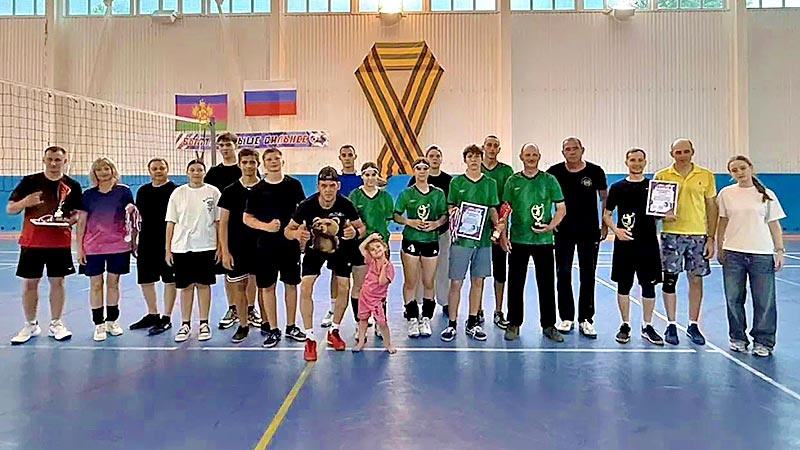    Сильнейшие команды сразились за победу