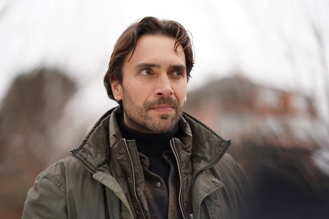 Кадр из сериала «Это море переполнится»