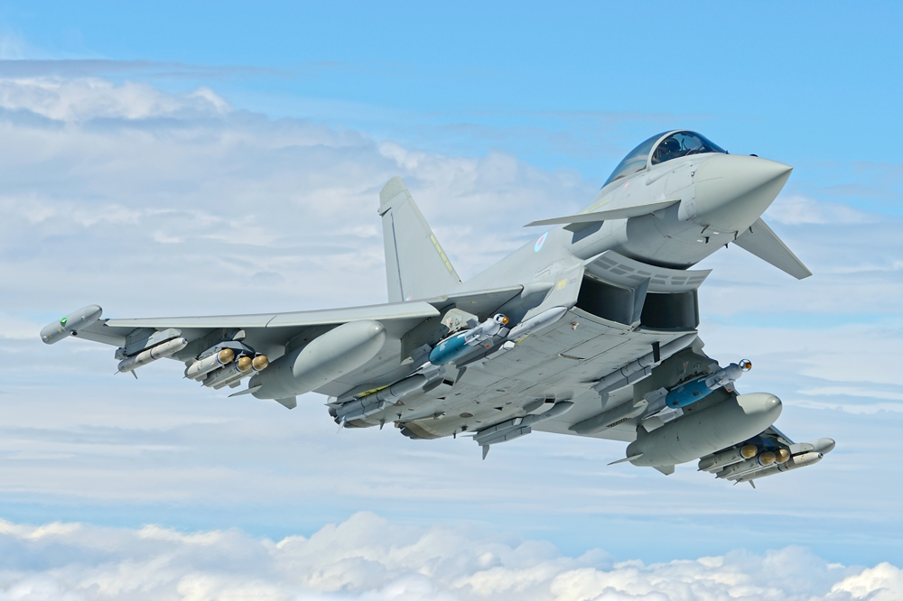Летающая свалка (на сленге) «Eurofighter»